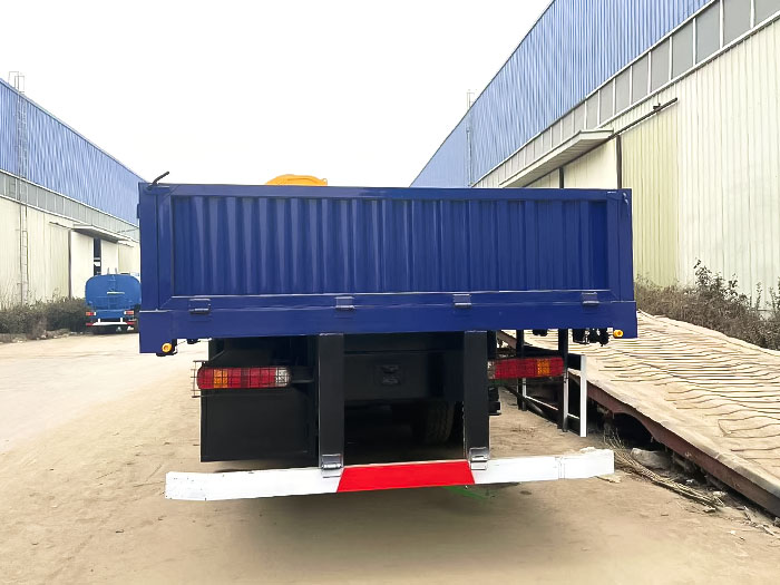 Shacman F3000 truck mounted crane for sale