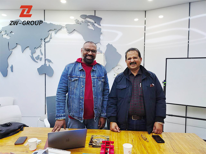 Pneumatic Bulk Cement Trailer Dubai