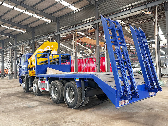 howo mounted crane truck
