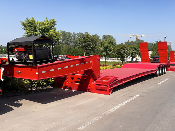 RGN semi trailer for mining equipment