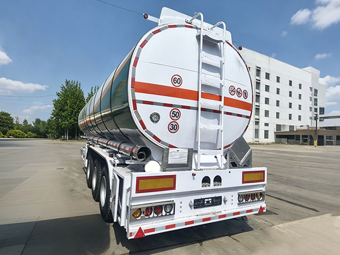 3 Axle Asphalt Transport Tanker Semi Trailer