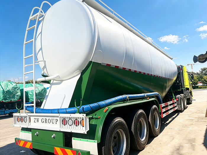 Bulk Cement Tanker Semi Trailer for Dry Powder Transport