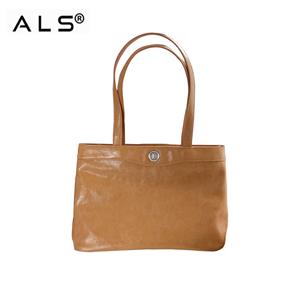 Women's medium tote leather bag