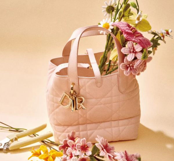 medium-sized bags medium-sized bags