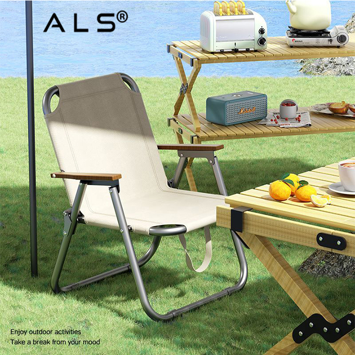 Outdoor Folding Chairs Outdoor Folding Chairs