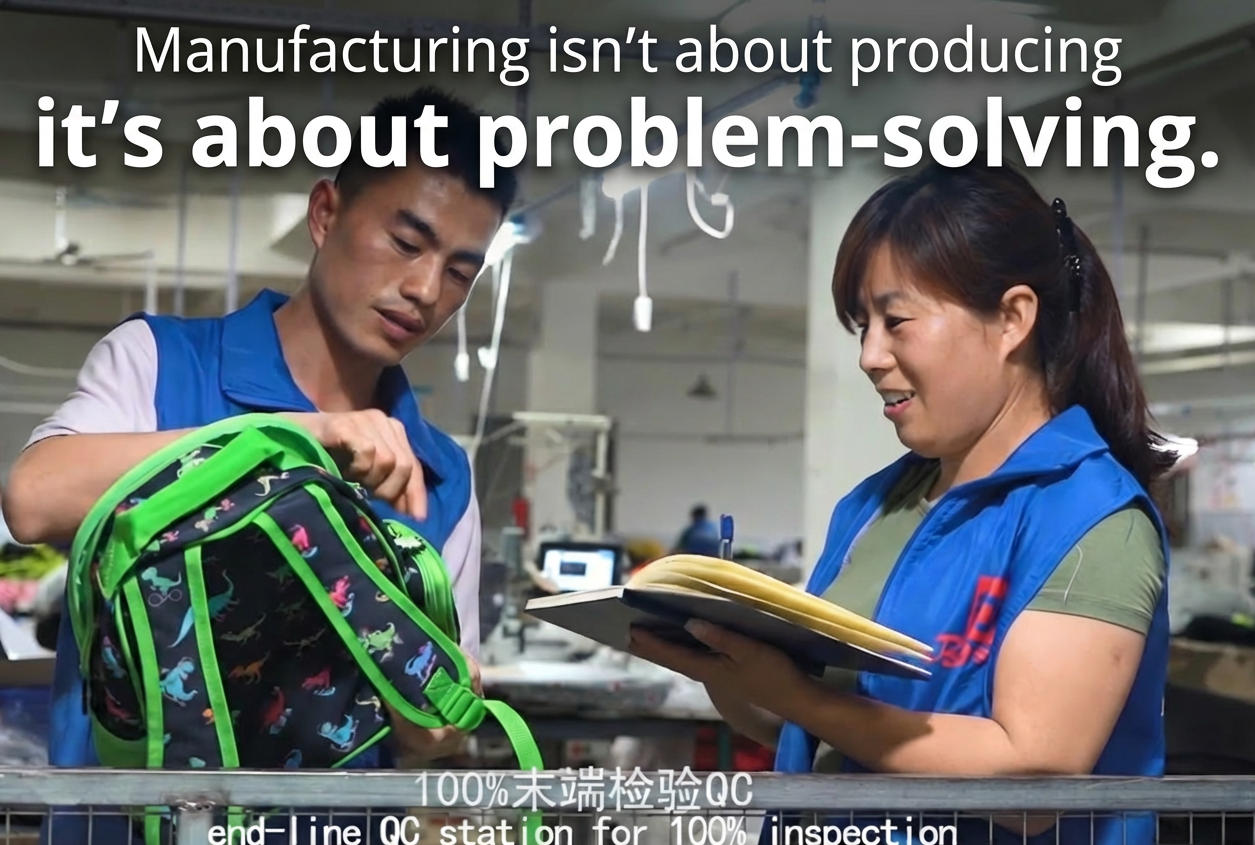 كيف ساعد مصنع هيتشنغ للحقائب العلامات التجارية العالمية للمعدات الخارجية على بناء أنظمة حقائب ظهر للتخييم فائقة الخفة والمتانة وجاهزة للسوق