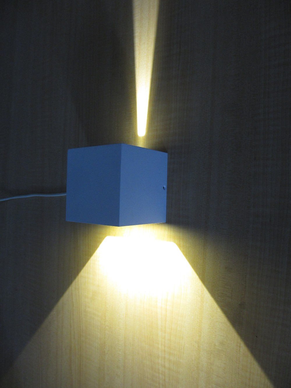 led indoor wall light