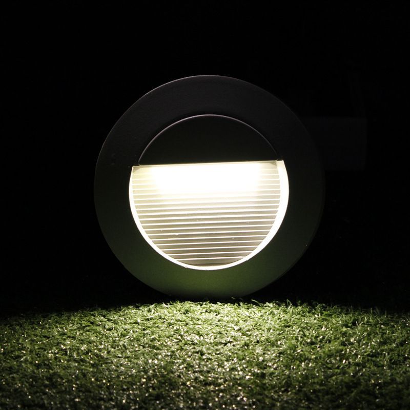 outdoor round 2W recessed wall light