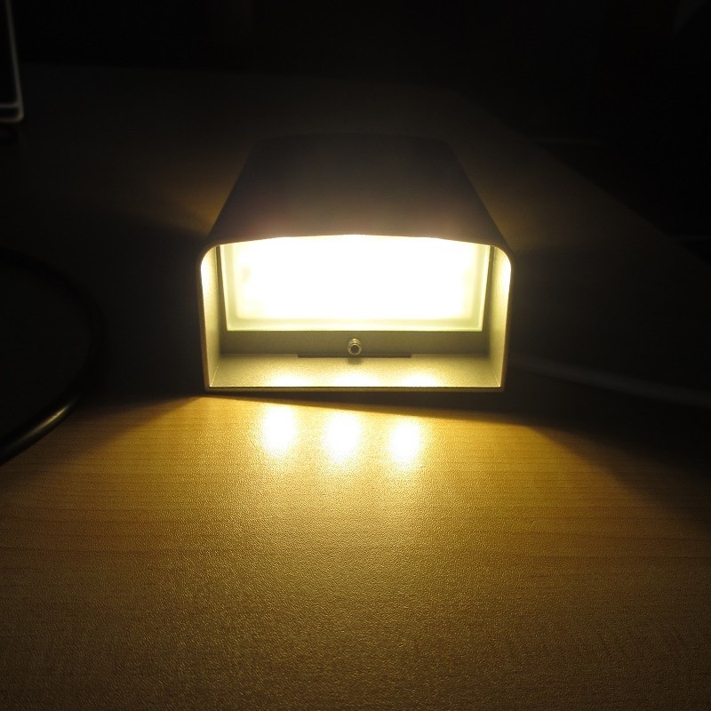 7W square up down wall lamp outdoor