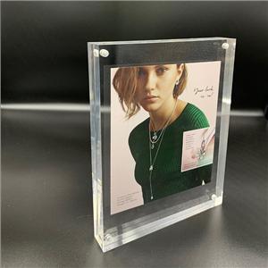 Acrylic Magnetic Photo Frame 5x7 Desktop Frameless