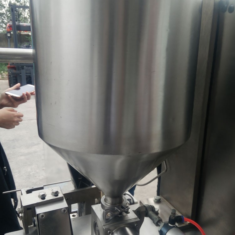 Китай Машина для упаковки жидких порошков в гранулы с 4-сторонним уплотнением, производитель
