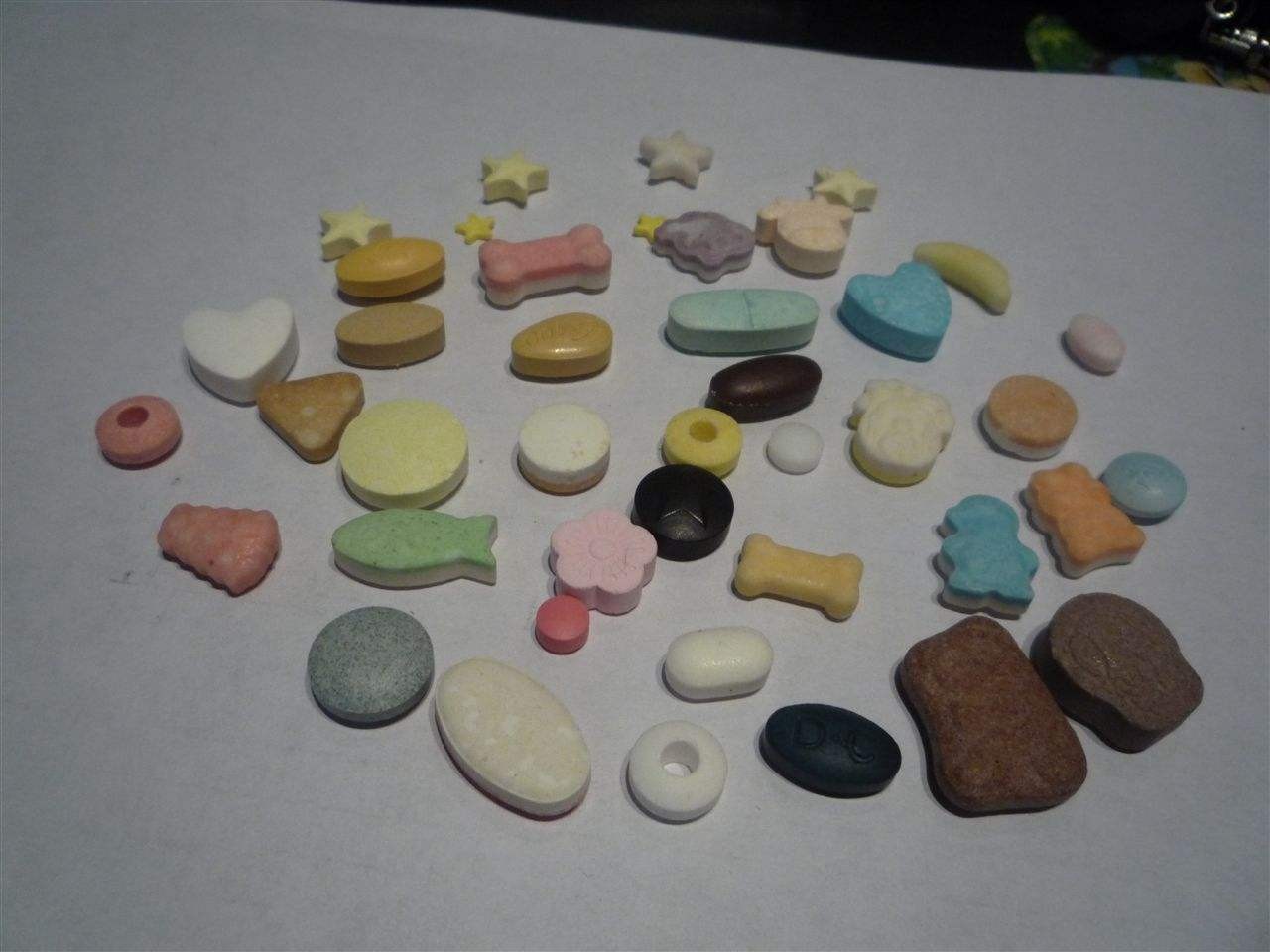 تحليل متطلبات هيكل واستخدام مكبس الأقراص ذو اللونين