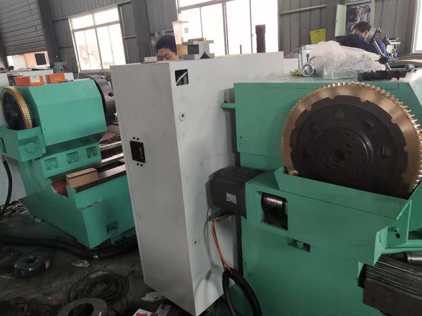 Cnc Combined Lathes untuk batang 