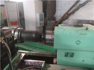 Bubut Horizontal Cnc Universal