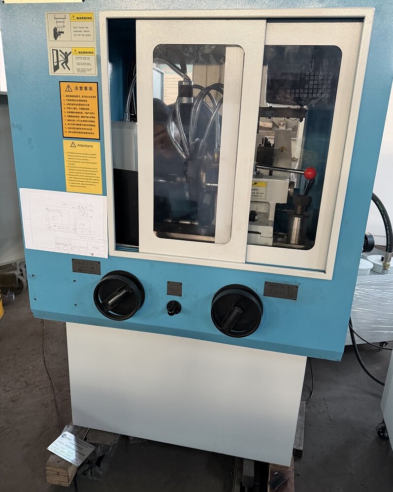 Tool Grinding Machine