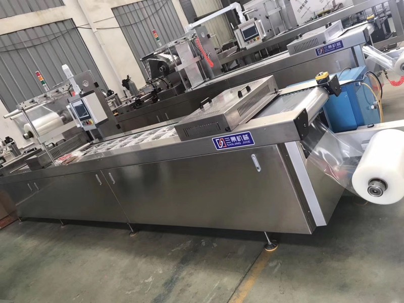 경질 필름 열 성형 기계