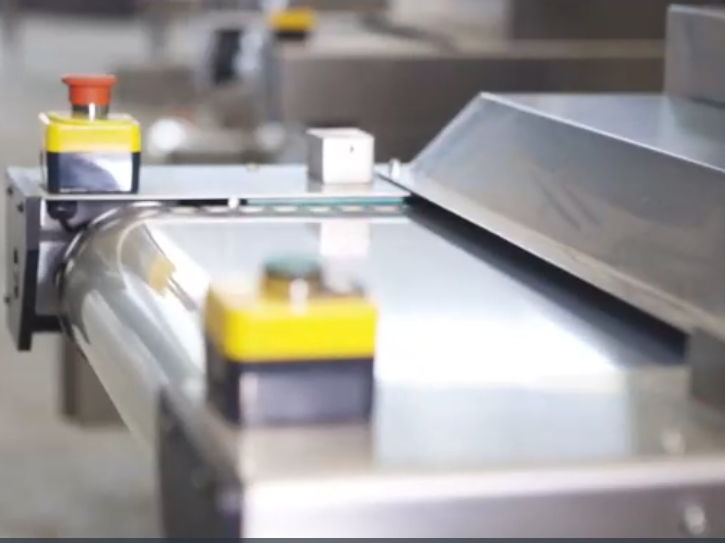 Maquinaria automática de termoformado