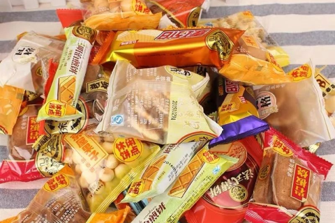 La tendencia del envasado de alimentos es pequeña y conveniente.