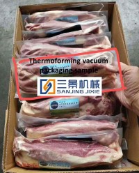 Vakuumverpackungsmaschine zum Thermoformen von Rindfleisch