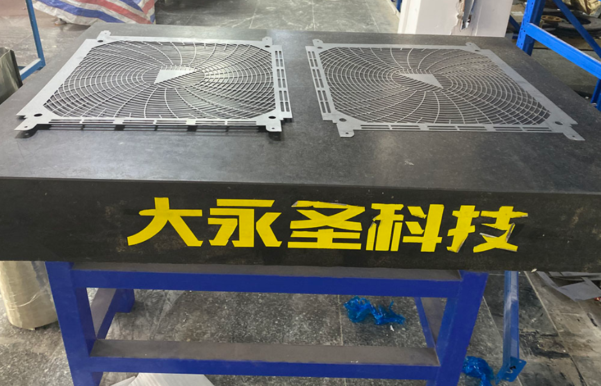 Bakit pinipili ng mga tagagawa ng hardware o sheet metal ang mga precision leveler?