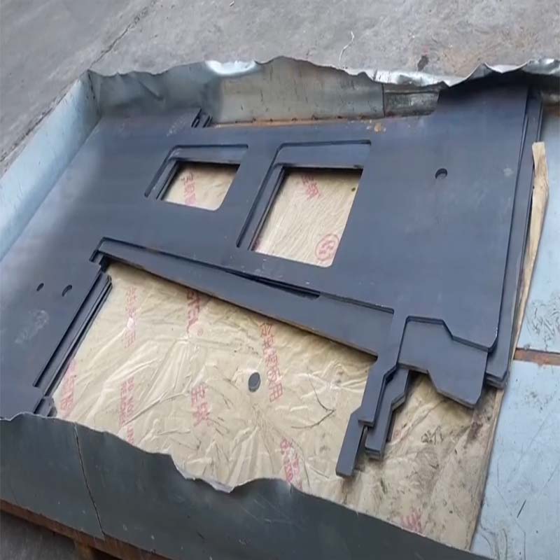 Malaking scale laser cutting processing