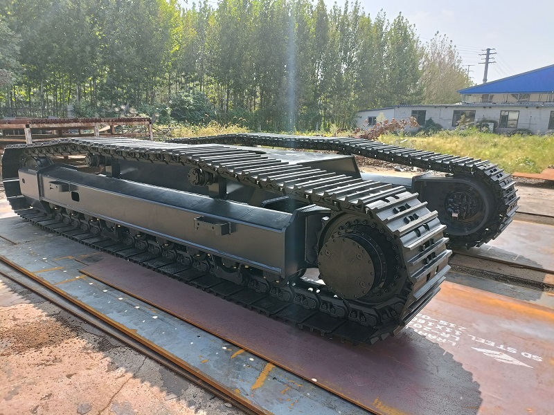 Китай Индивидуальные высококачественные 42-тонные гусеничные гусеницы со стальными гусеницами, шасси для буровой установки, производитель