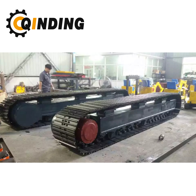 QDST-06T 6 Tonnen Stahlkettenfahrwerk für Brecher und Siebmaschine, Minibagger, Forstwirtschaft 2363 mm x 535 mm x 300 mm