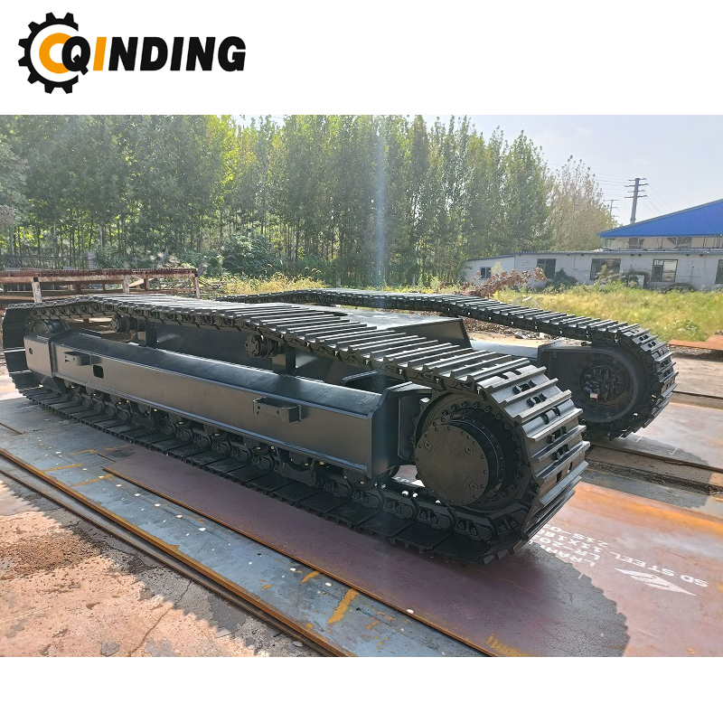 Китай QDST-20T 20-тонная ходовая часть со стальными гусеницами для буровой установки, дробилки и грохота, мини-экскаватора 4256 мм x 942 мм x 600 мм, производитель