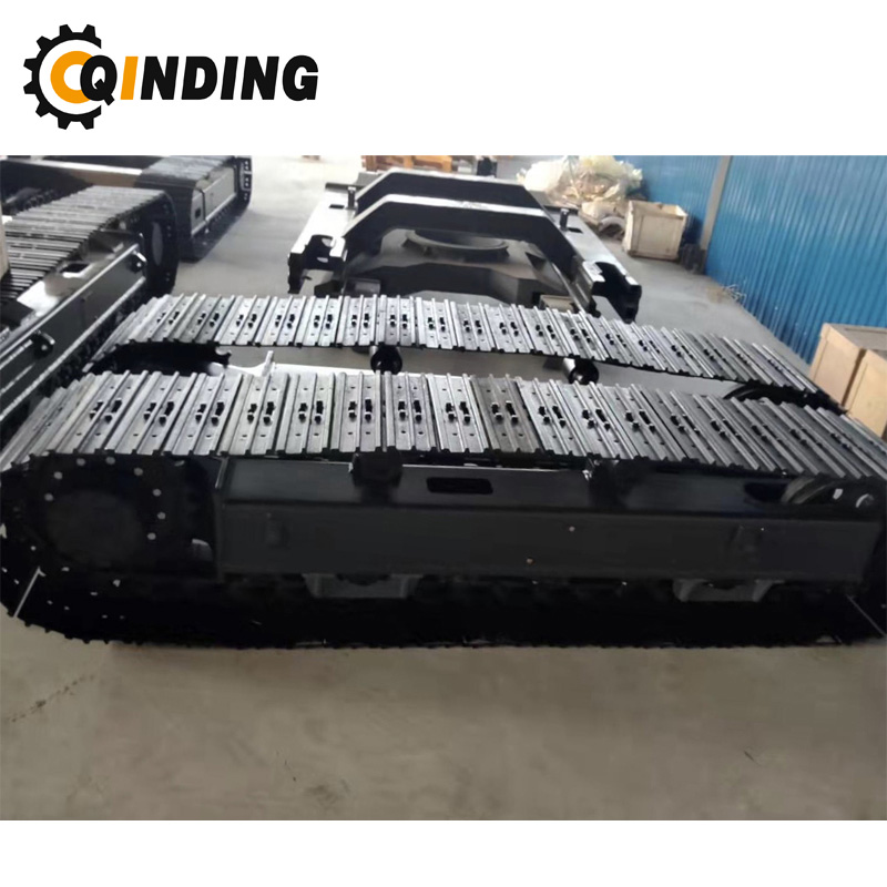 QDST-06T Carro cingolato cingolato in acciaio Cina da 6 tonnellate 2363 mm x 535 mm x 300 mm