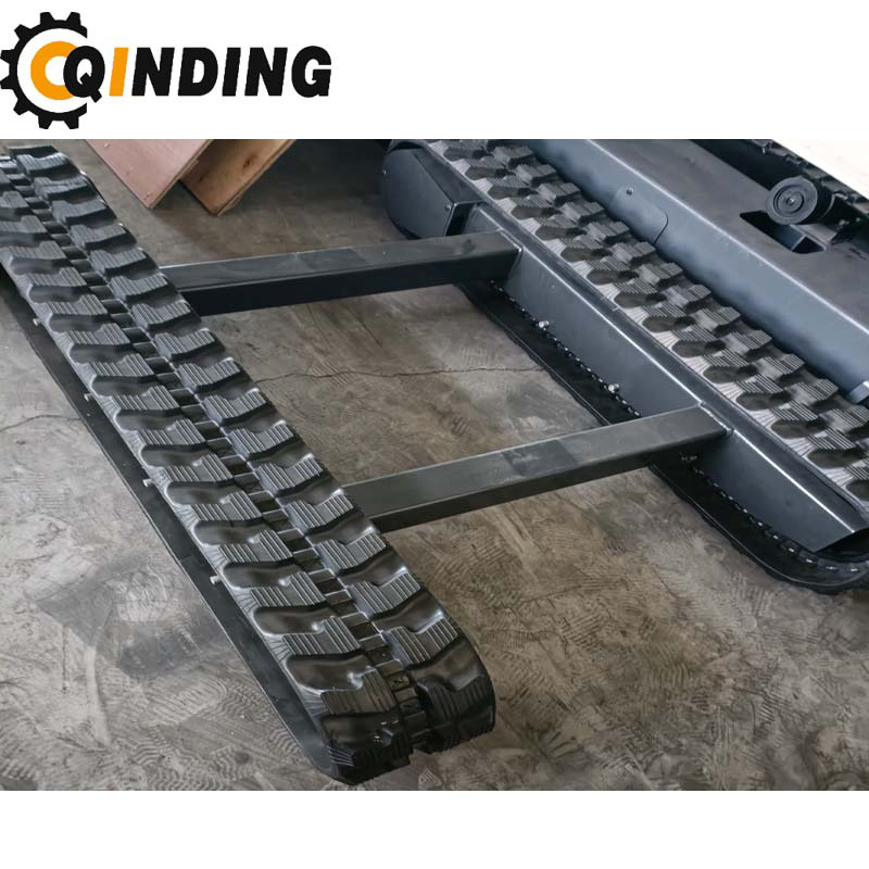 QDRT-10T 10 Ton Rubber Track Crawler Base Undercarriage for Crawler Excavator, Harvesting, Materialhandling 3551mm x 670mm x 450mm