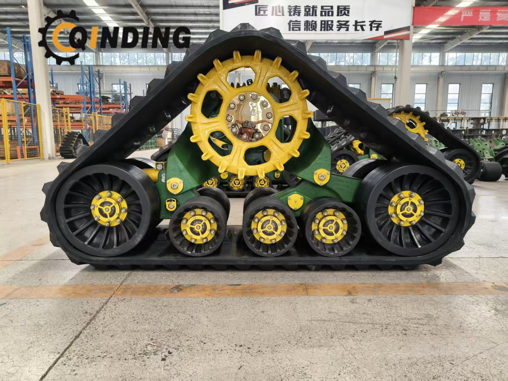 Triangular rubber track for John Deere 8000T, 9000T, 8RT, 9RT