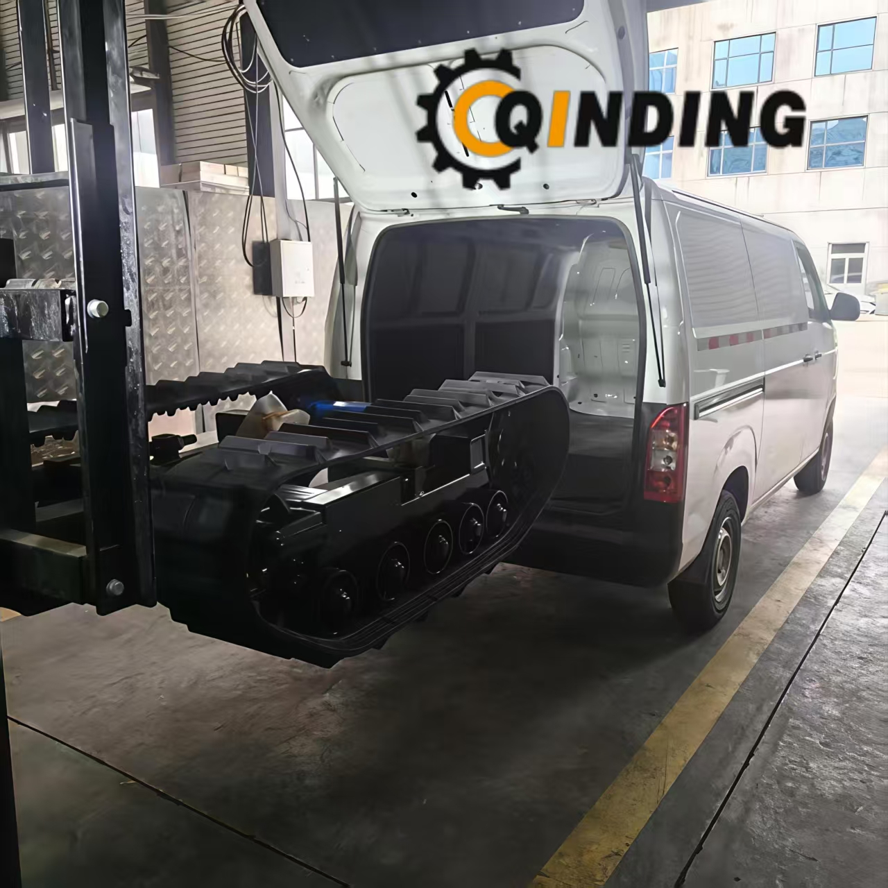 QDRT one-ton compact rubber chassis, suitable for small agricultural machinery