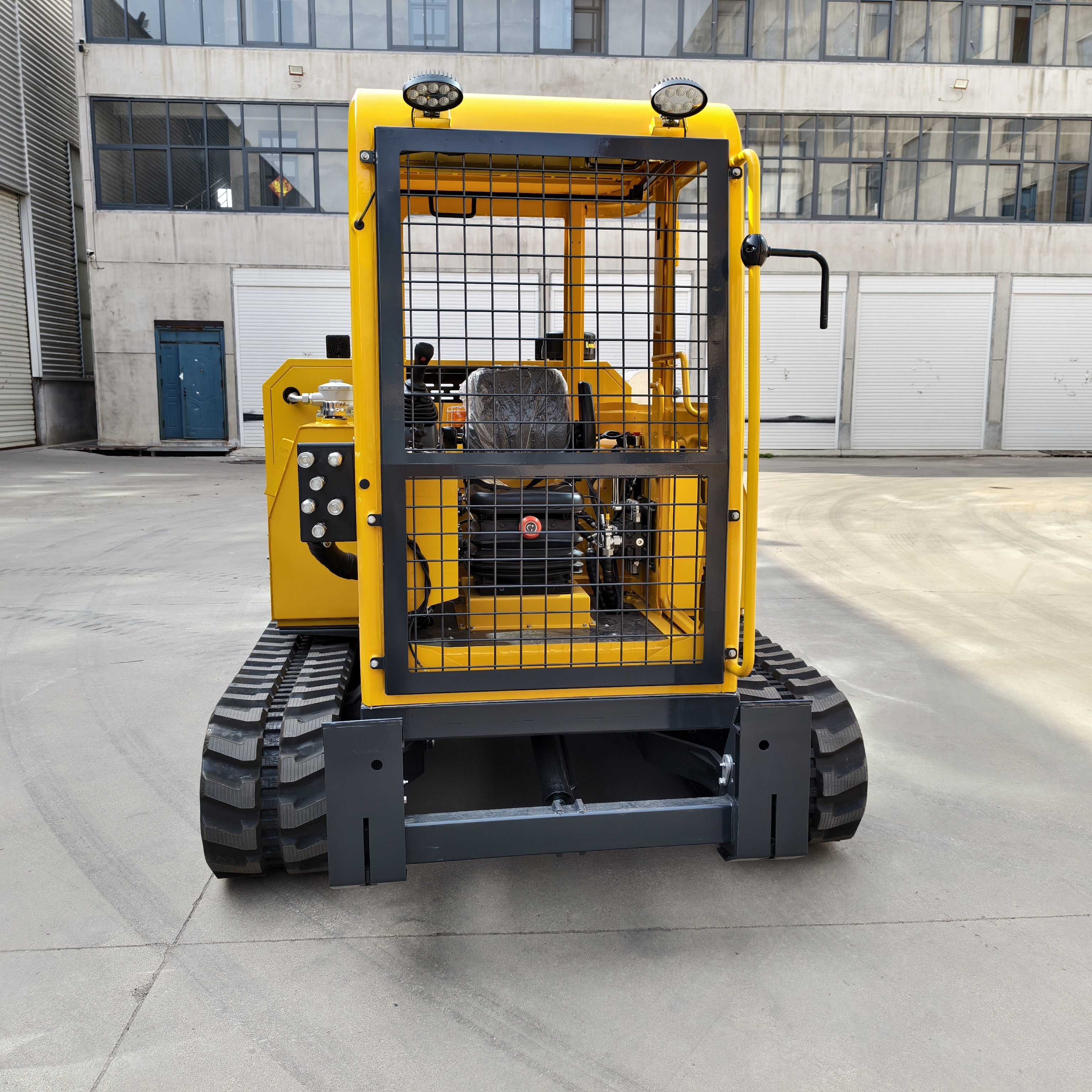 All-Terrain Crawler Vehicle