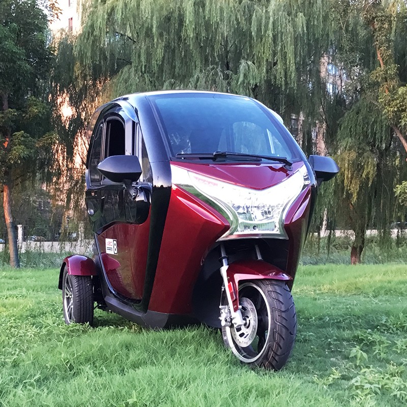 electric closed tricycle