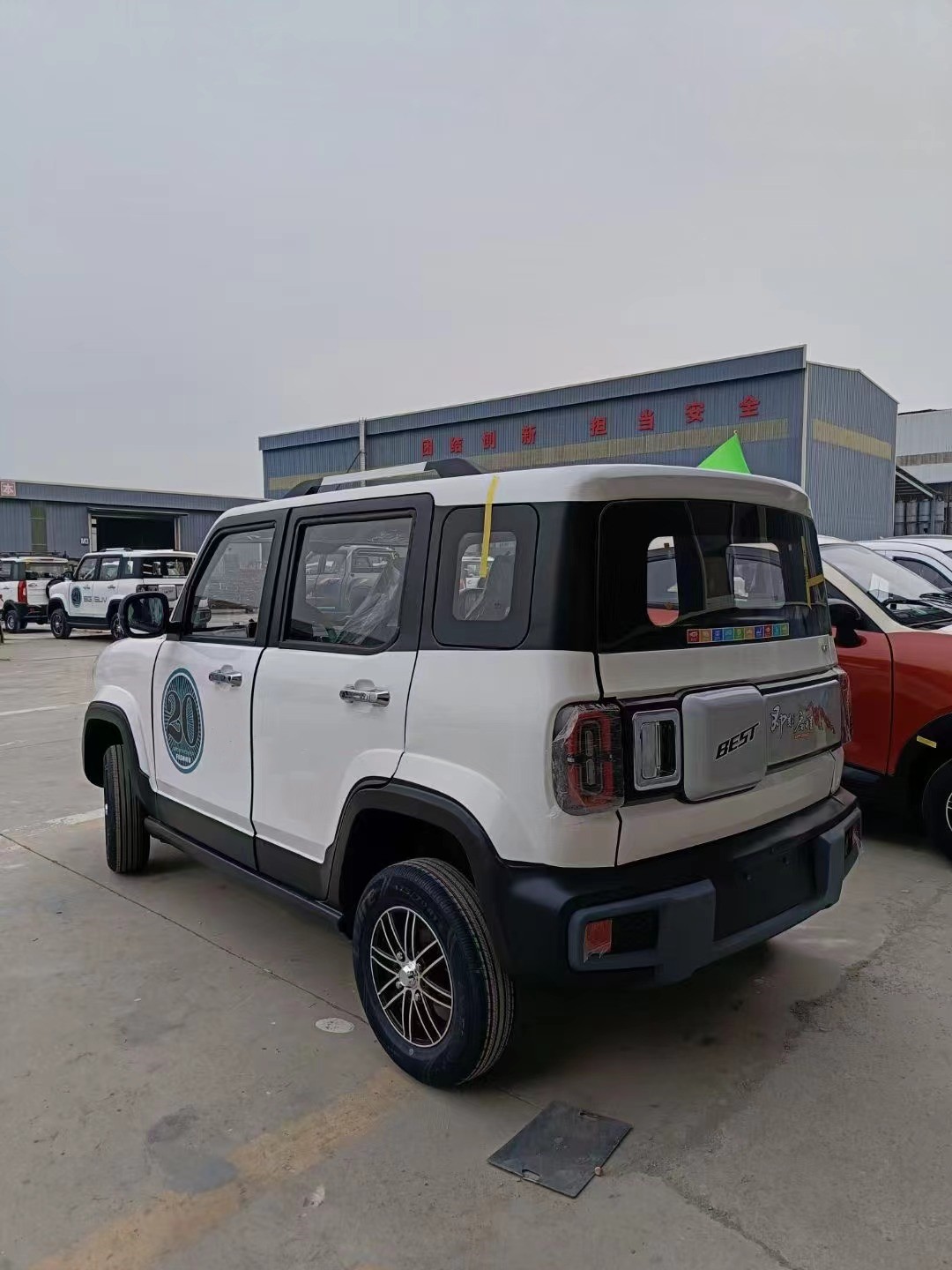 Китай Фуринка 2024 новый электрический мини-автомобиль в стиле Джип, производитель