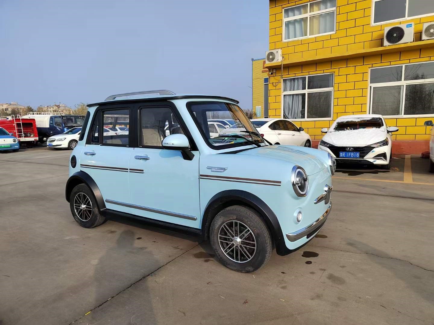 Furinka 2024 new mini electric car with front face of cross
