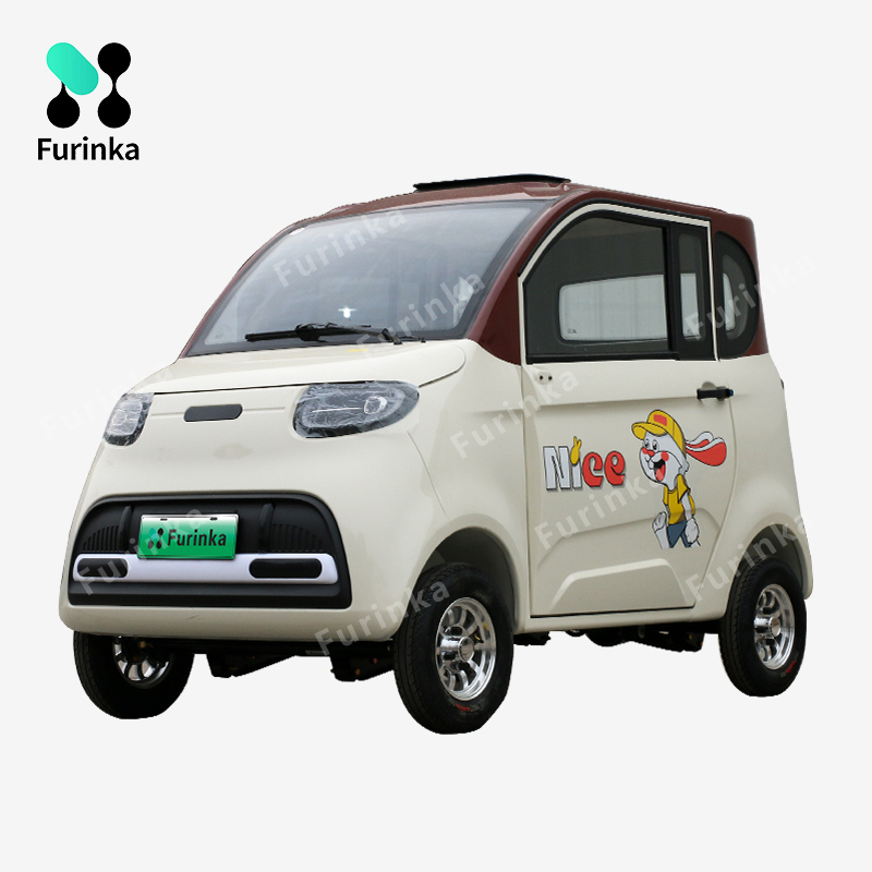 Closed four-wheel electric vehicle