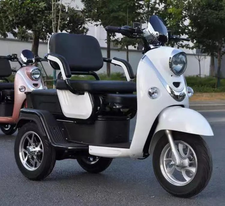 Китай Электрический трехколесный велосипед для отдыха: домашний самокат, производитель