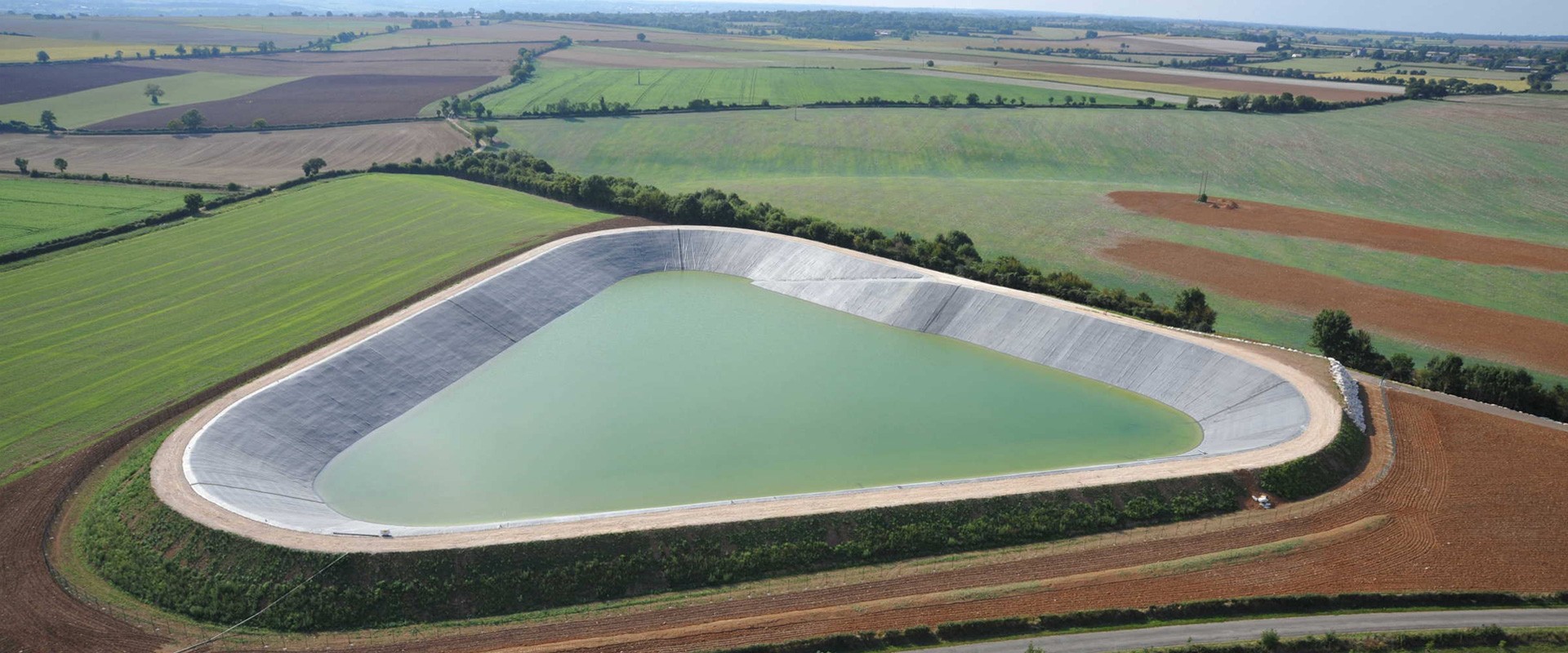 GEOMEMBRANE AND GEOTEXTILES DIRECT SUPPLIER
