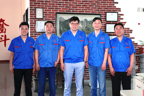 guangwei-team-in-the-the-China-International-Aluminium-Industry-Exhibition