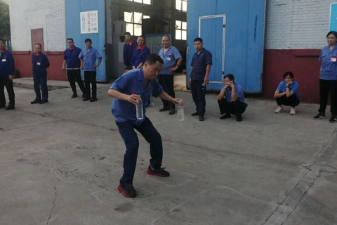 시계 반대 어린 시절의 재미있는 경주