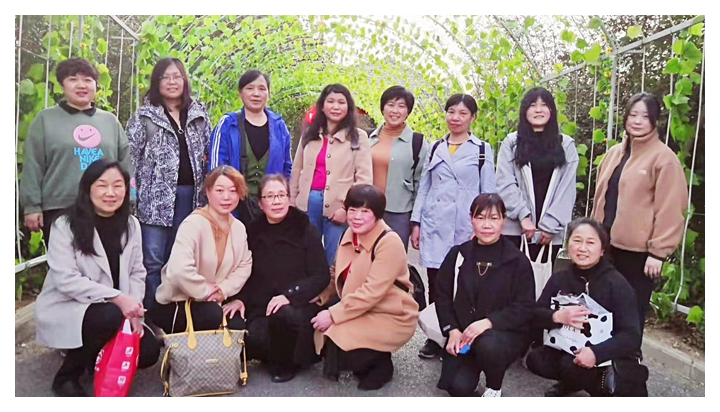 Happy work happy life－-Guangwei Seiko's"Festival bohyní 8. března" activity