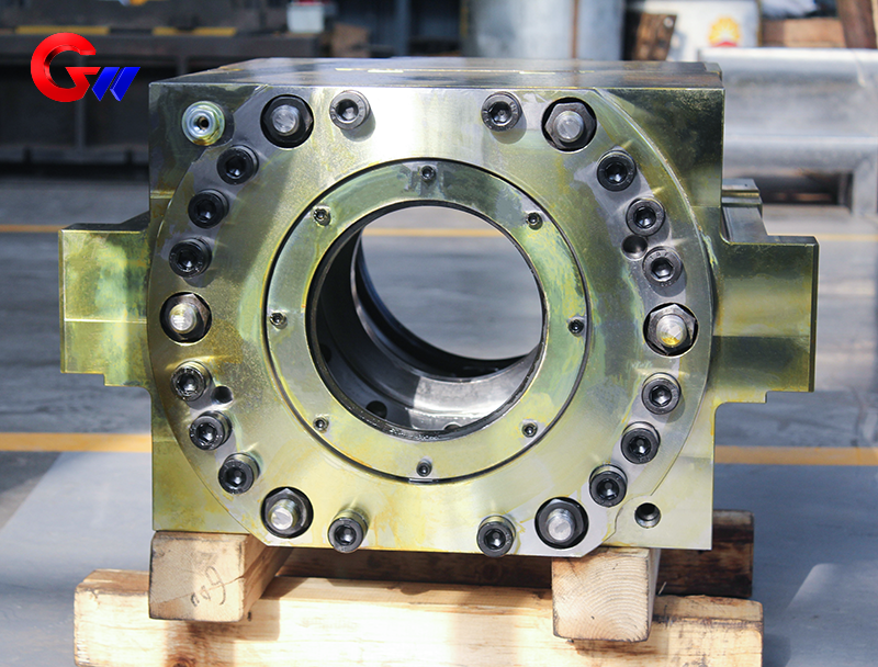 Cold Rolling Mill Machine Of The Transimit Side Supporting Roller Bearing Support