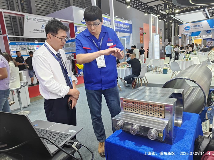 24_副本.jpg 24_副本.jpg