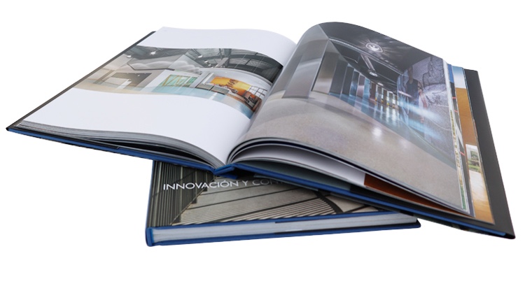 Full color hardcover photo book magazine printing service