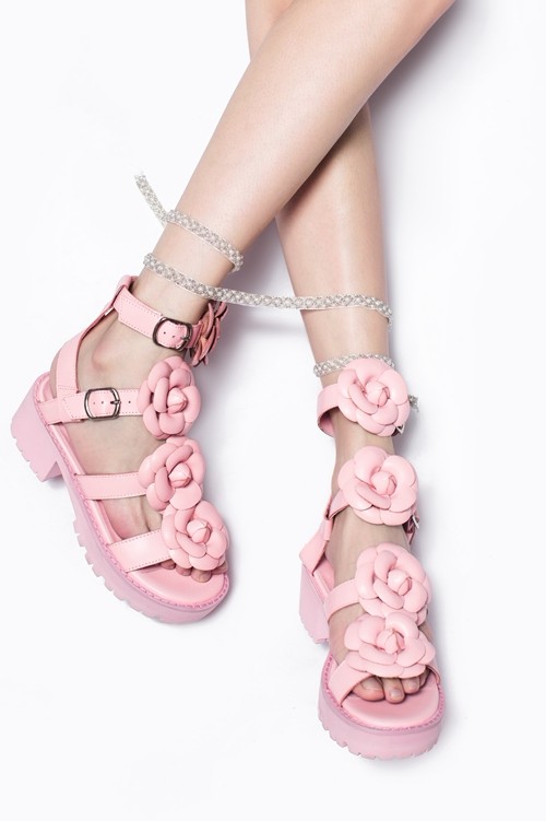 Comprar Zapatos de plataforma lisos de una correa de lycra negra, Zapatos de plataforma lisos de una correa de lycra negra Precios, Zapatos de plataforma lisos de una correa de lycra negra Marcas, Zapatos de plataforma lisos de una correa de lycra negra Fabricante, Zapatos de plataforma lisos de una correa de lycra negra Citas, Zapatos de plataforma lisos de una correa de lycra negra Empresa.