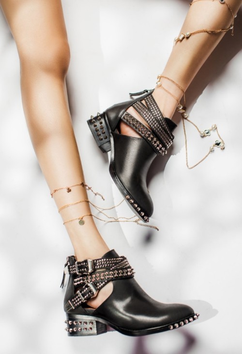 Comprar Zapatos con punta puntiaguda y tachuelas negras, Zapatos con punta puntiaguda y tachuelas negras Precios, Zapatos con punta puntiaguda y tachuelas negras Marcas, Zapatos con punta puntiaguda y tachuelas negras Fabricante, Zapatos con punta puntiaguda y tachuelas negras Citas, Zapatos con punta puntiaguda y tachuelas negras Empresa.