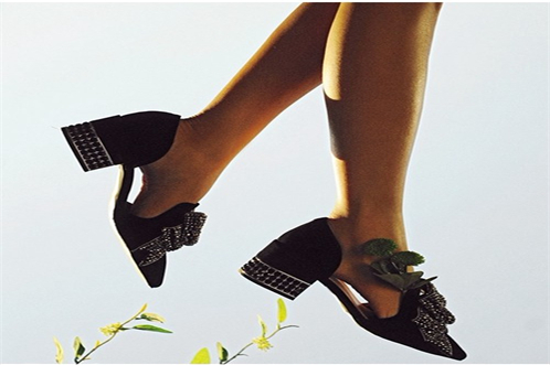hollowed-out shoes hollowed-out shoes