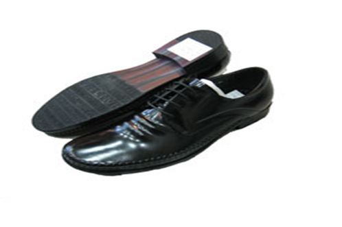 Leather shoe