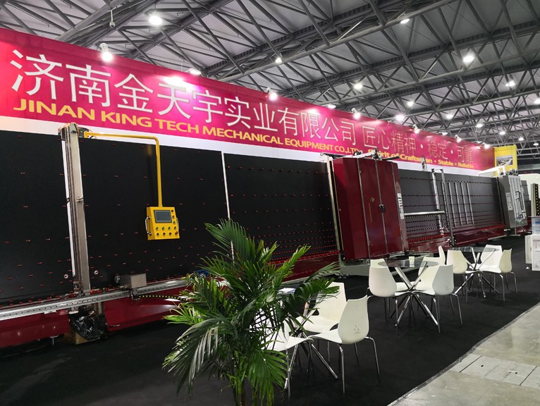 شاركت KING TECH في معرض الصين الدولي 30 لتكنولوجيا صناعة الزجاج في عام 2019